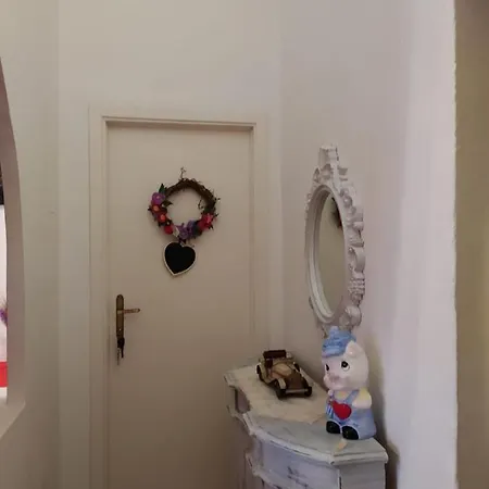 Il Rosso Volterrano N.10 Apartmán
