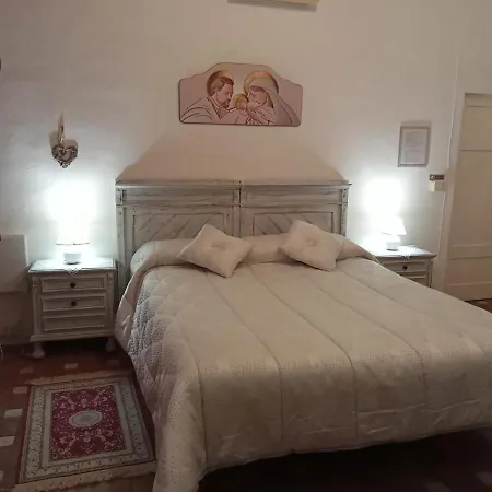 Apartmán Il Rosso Volterrano N.10 *